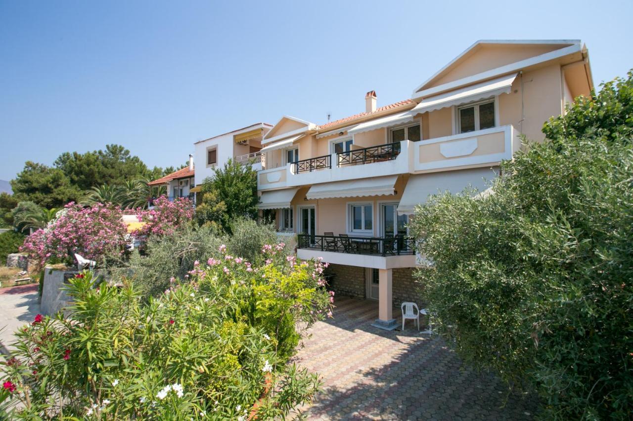 Elvetia Villa Potos Exteriér fotografie